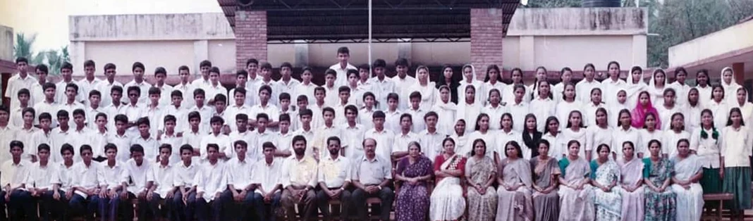 1999–2000 SSLC Batch — Alumni Group Photo